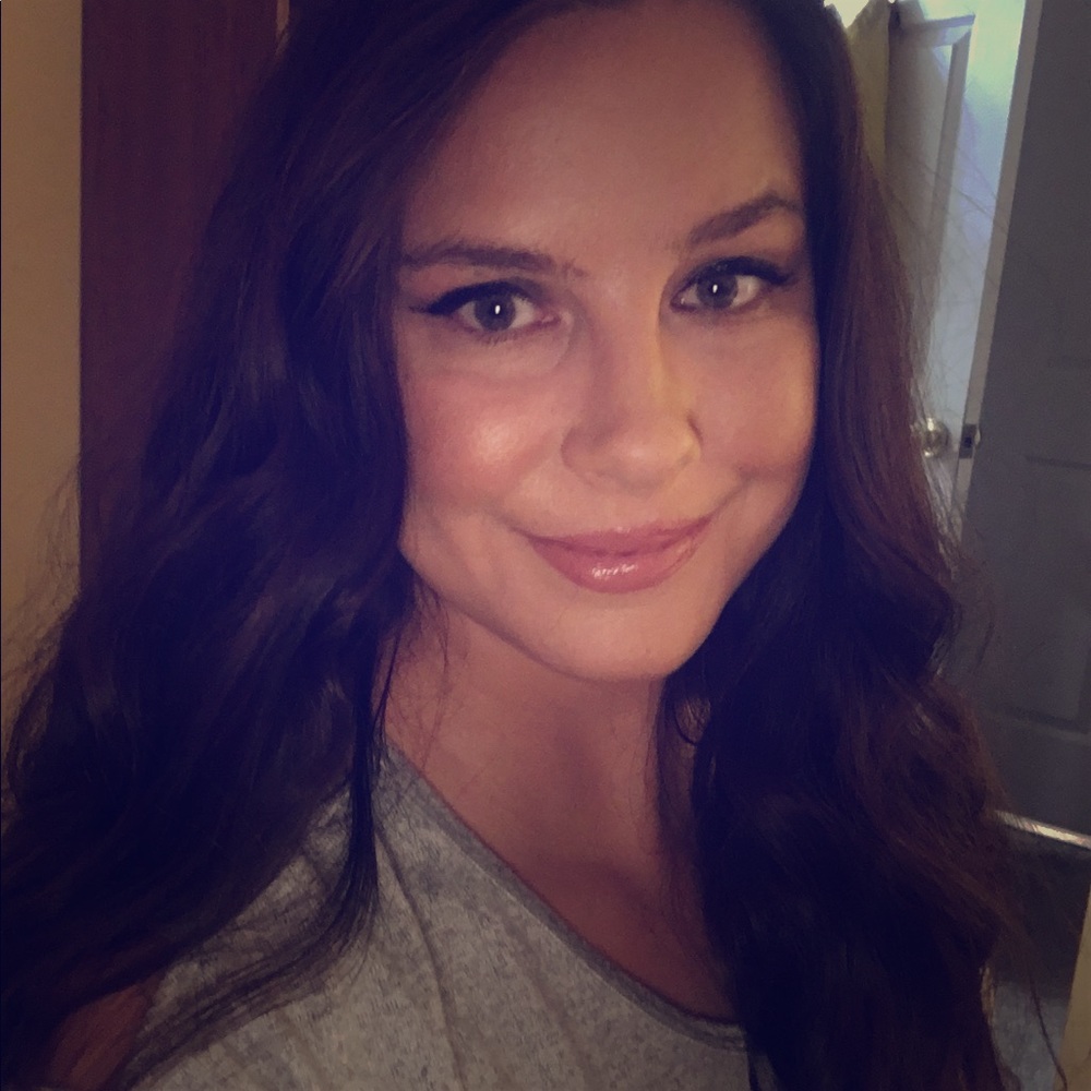 Meet your Posher, Sophia